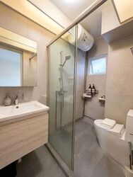 Blk 230 Hougang Avenue 1 (Hougang), HDB Executive #574423871